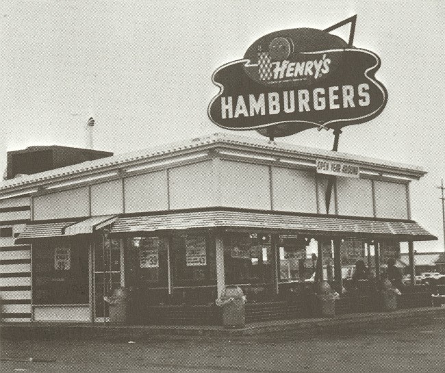 ames-ia-henrys_1968.jpg